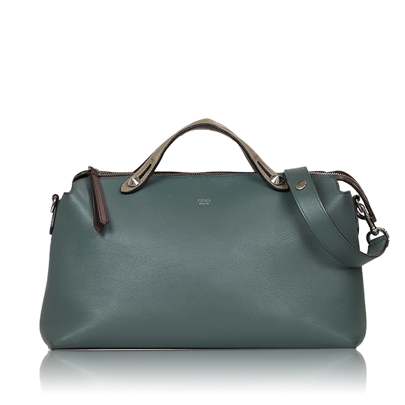 FENDI バイザウェイラージ 33 x20 x14cm(幅 x 高さ x マチ)