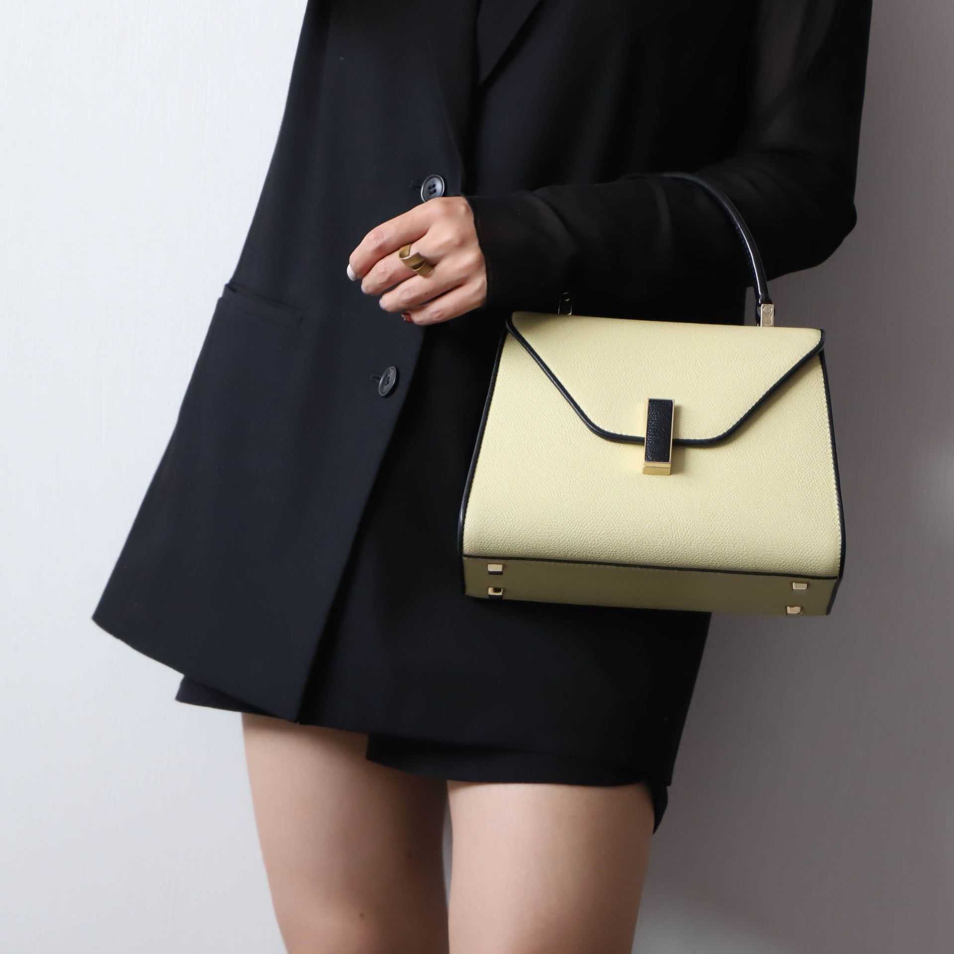 なぜ選ばれる?ヴァレクストラ「イジィデ」年齢層とサイズ比較