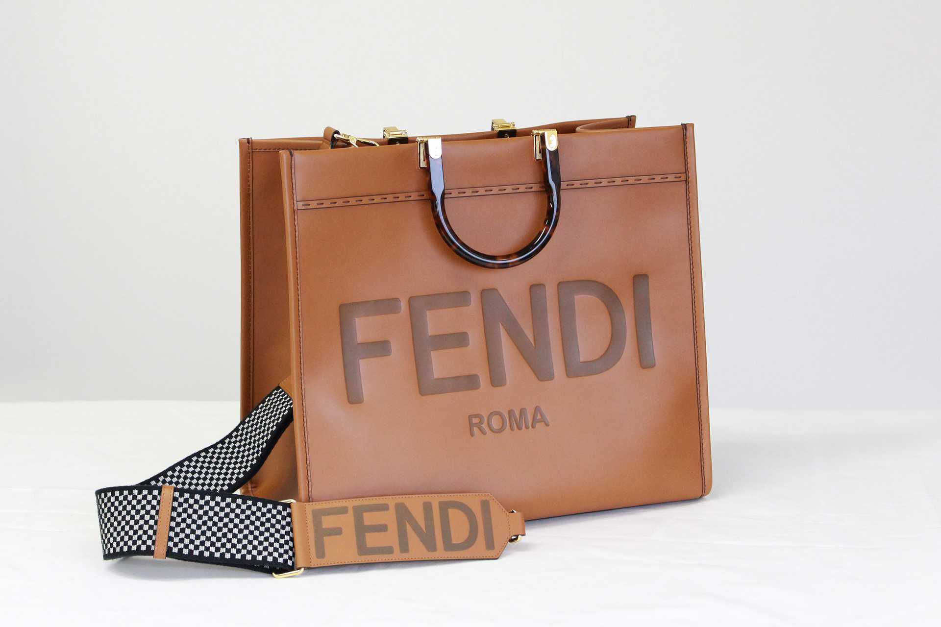 フェンディ ハンドバッグ FENDI | hartwellspremium.com