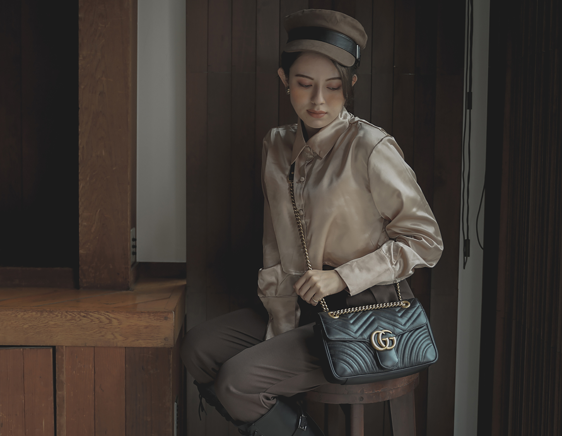 GUCCI GGマーモント ショルダーバッグ-